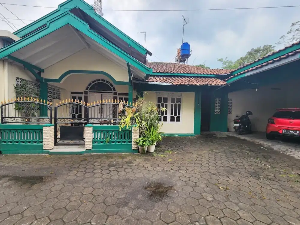 Rumah dan kost sangat nyaman dan strategis jln kaliurang KM 4 UII