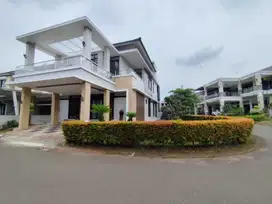 Dijual Cepat Rumah Kota Wisata 3 Lantai Siap Huni