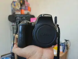 Canon 200D Body Only