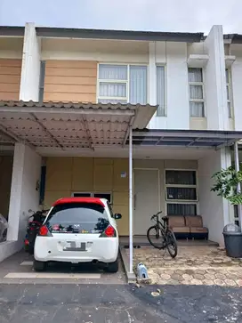 Dijual rumah, 2 KM, 1 km menuju pintu tol Tambun , Grand Wisata