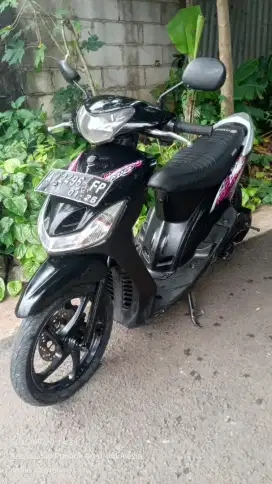 Yamaha Mio sporty 2012