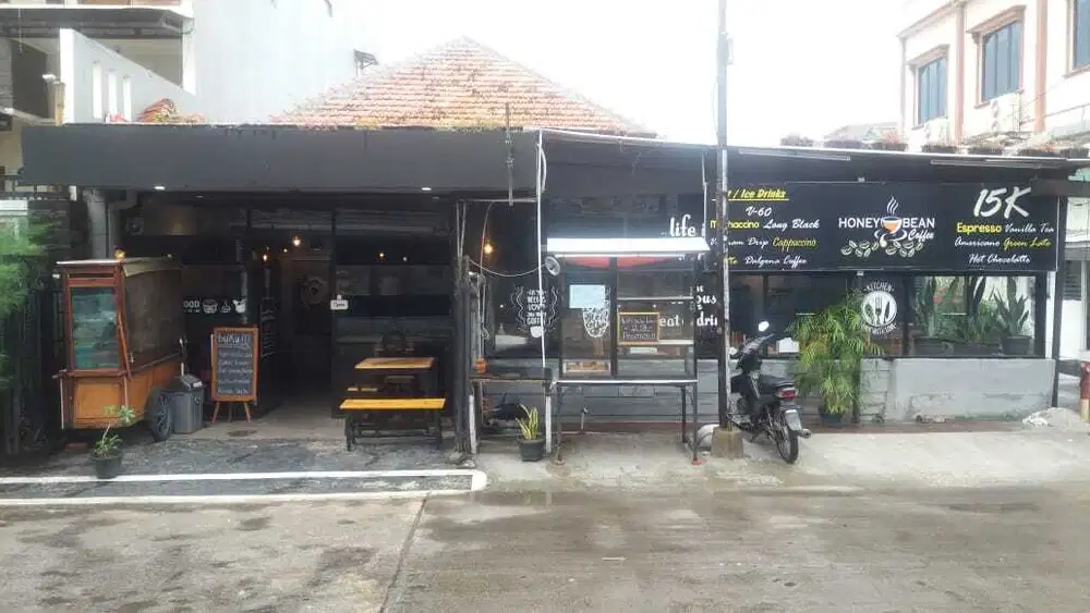 Dijual Rumah Hoek Di Jl. Summagung Kelapa Gading