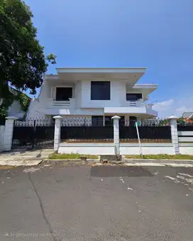 Rumah Dharmahusada Indah STRATEGIS SIAP HUNI