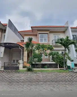 Rumah Regency 21  STRATEGIS MINIMALIS, garasi, carport