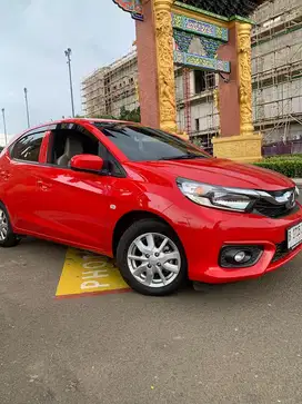 ( ODO KM ANTIK) Honda Brio E CVT 2023 – Merah | Kilometer 27.000