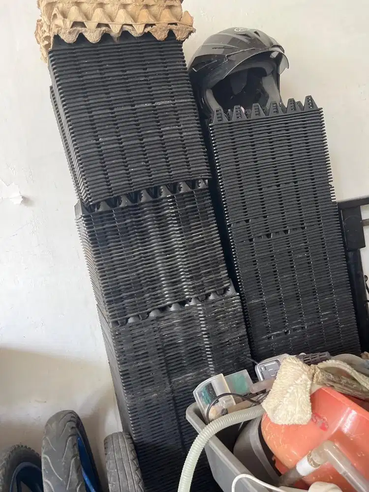 Tray plastik telur kampung dan negri