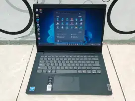Laptop Lenovo Slim 3