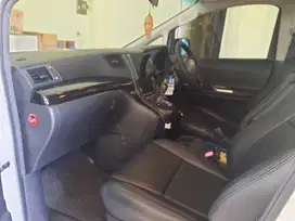 Toyota Vellfire 2.4 Z AT,Putih Metalik, Low Km,2011,Sunter, Nego