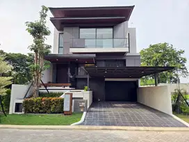 Rumah di Citraland Crystal Golf