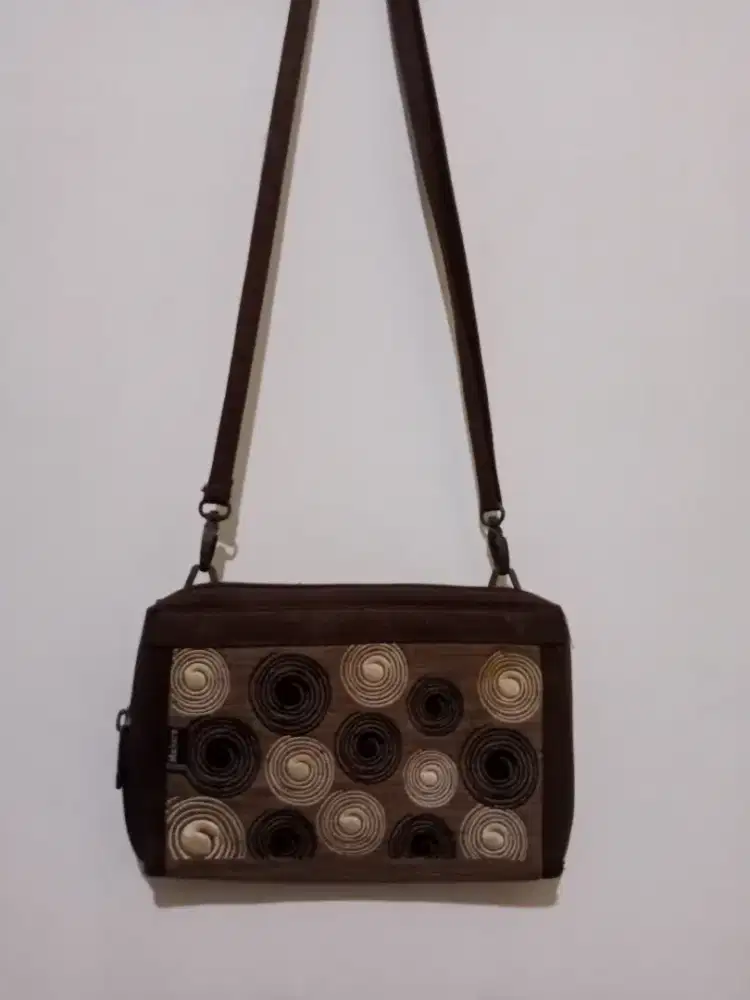 Di jual tas dompet