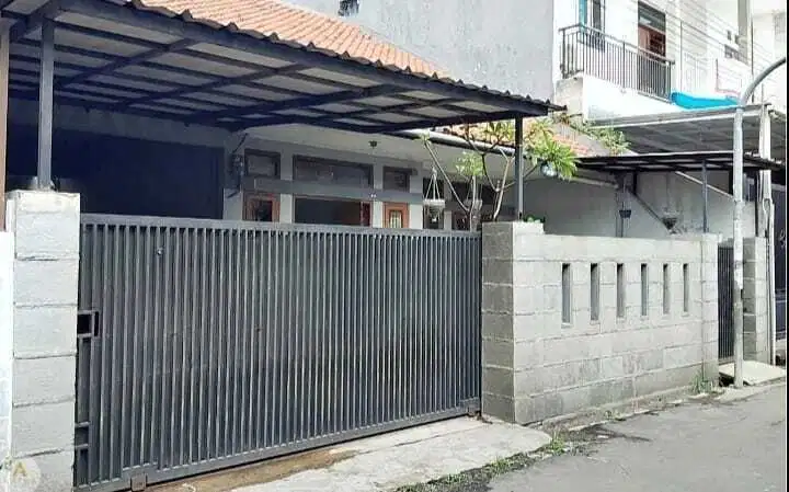 Dijual rumah siap huni di cluster ciwastra kodya