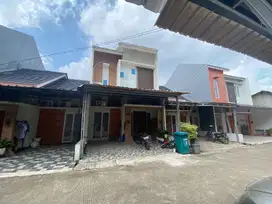 Dijual Cepat Rumah 2 lantai siap huni di  Golden Star Residence 3,