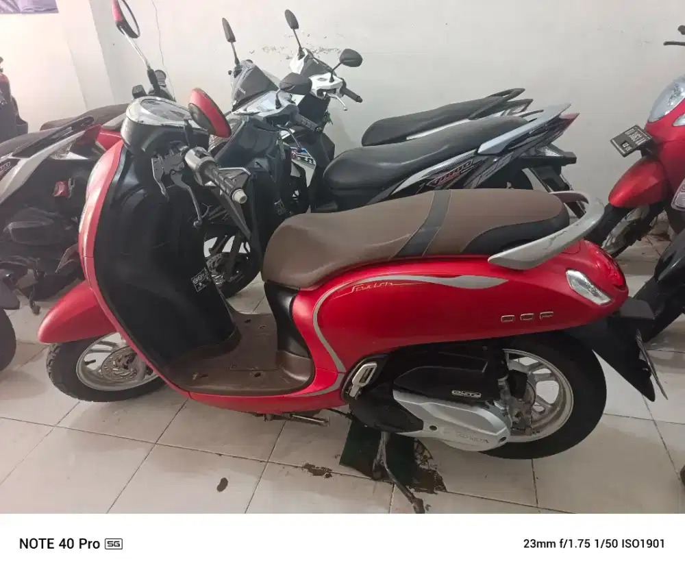 Jual beli scoopy remot th 2022 seberang warung mas bro hairi motor bjm