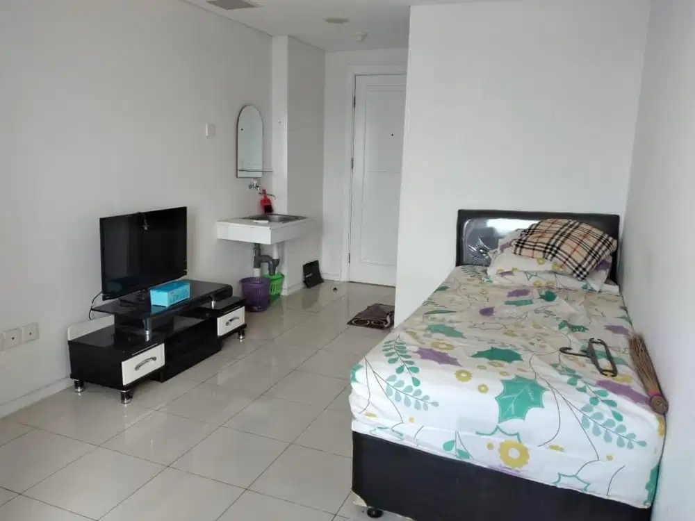 Di sewakan apartemen green lake Sunter studio furnish