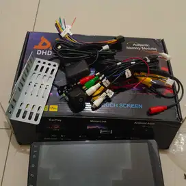 Dijual Cepat layar 9 inci + Camera Mundur