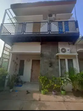 Rumah minimalis di munjul, jakarta timur