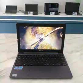 [AS10]Laptop Pelajar Asus 4GB SSD 12 wifi+kamera jernih