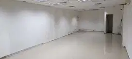 Ruko strategis 3lt di Bulevar Barat Raya - Kelapa Gading Jakarta Utara