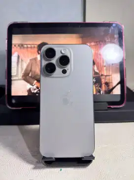 Iphone 15 pro 256 gb inter ZA/A all operator mulus dan fullset