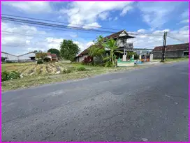 Sleman, Tanah Murah di Jalan Raya Utama Berbah - Kalasan Untuk Usaha