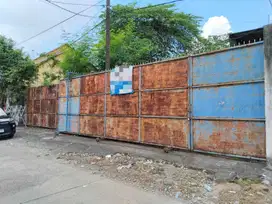1009,132 lelang gudang gresik di kedamean di glombok wetan