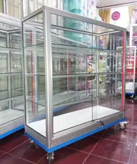 Etalase Pakai Roda & Kunci 1Mx1M Serbaguna