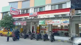 Ruko 3Rendeng diSewa Alfamart Strategis di Gerbang Perum Karawang