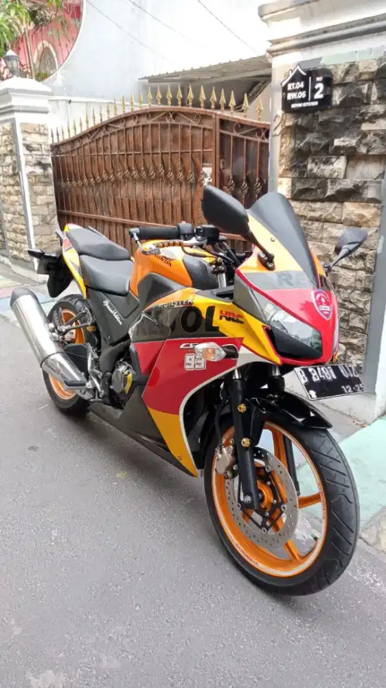 cbr 250 Built up 2015 akhir km 3000 motor rasa baru istimewa simpanan