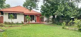 Rumah Dengan Tanah Luas Di Pondok Kelapa Jakarta Timur