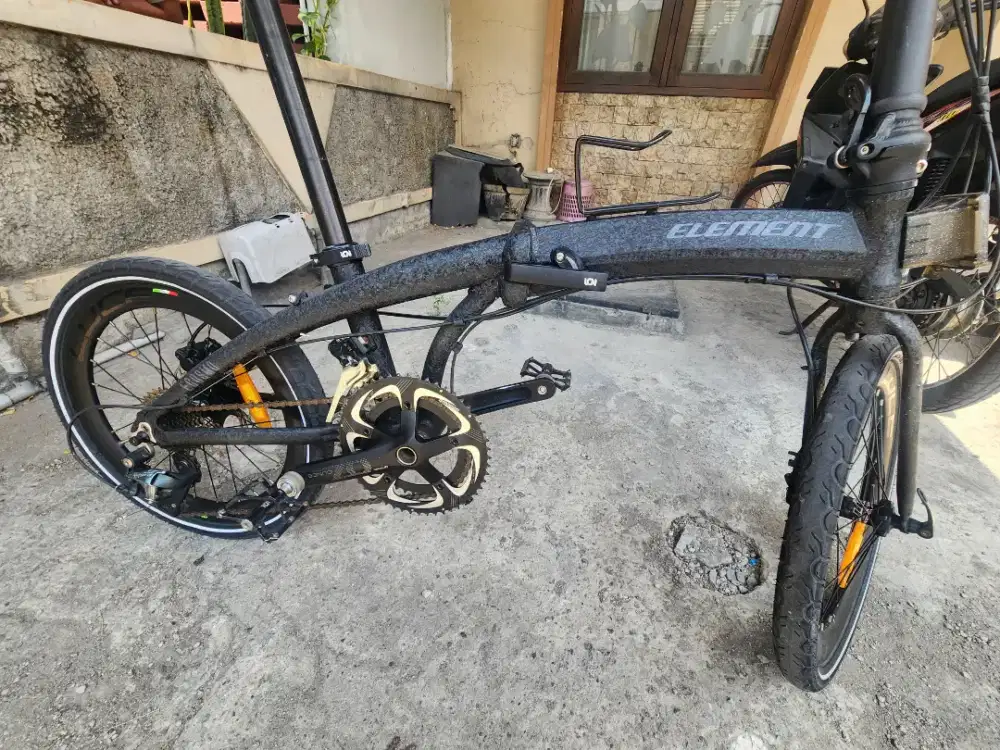 Jual sepeda Element Z10 Black Coral
10 speed
20 inci
Frame Aloy