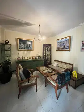 DIJUAL RUMAH DI PONDOK INDAH JAKARTA SELATAN