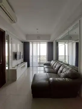 Sewa Apartemen 2 Bedroom Furnished, Type Condominium - Taman Anggrek Residences, Jakarta Barat