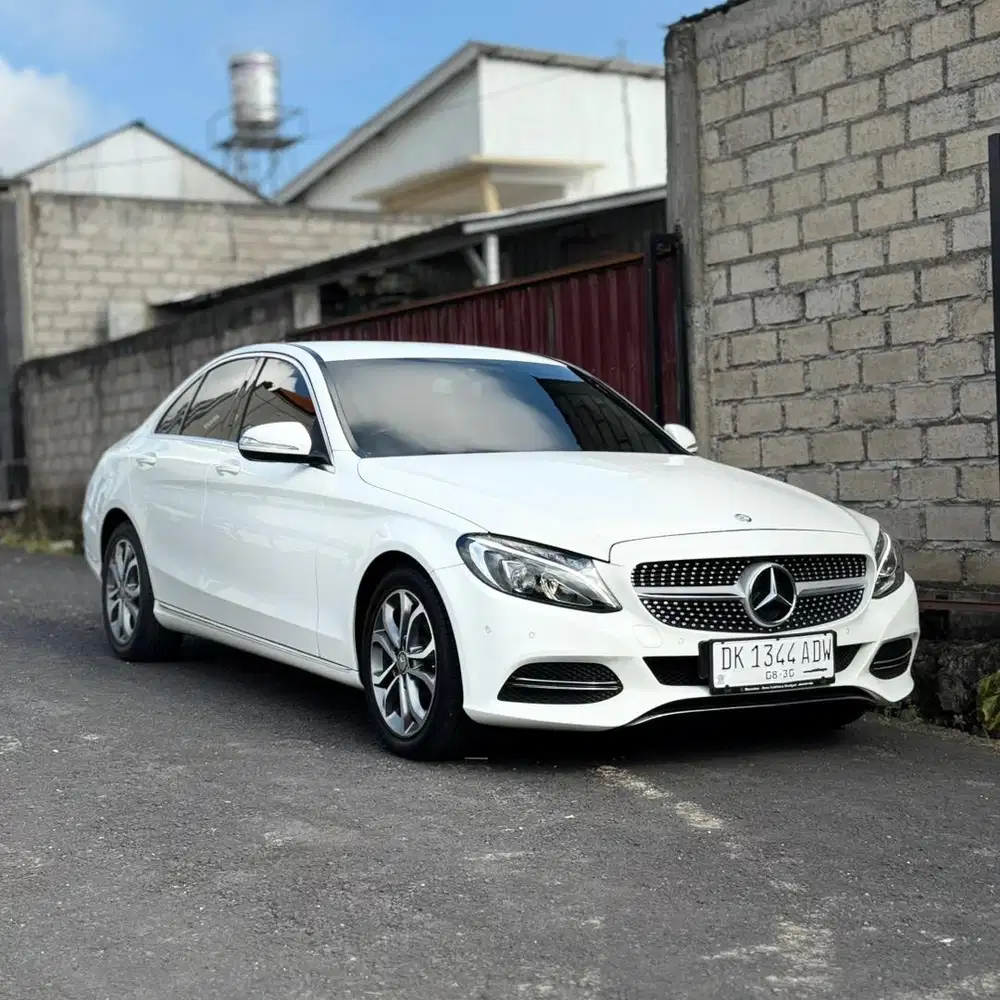 Mercedes Benz C200 W205 2014