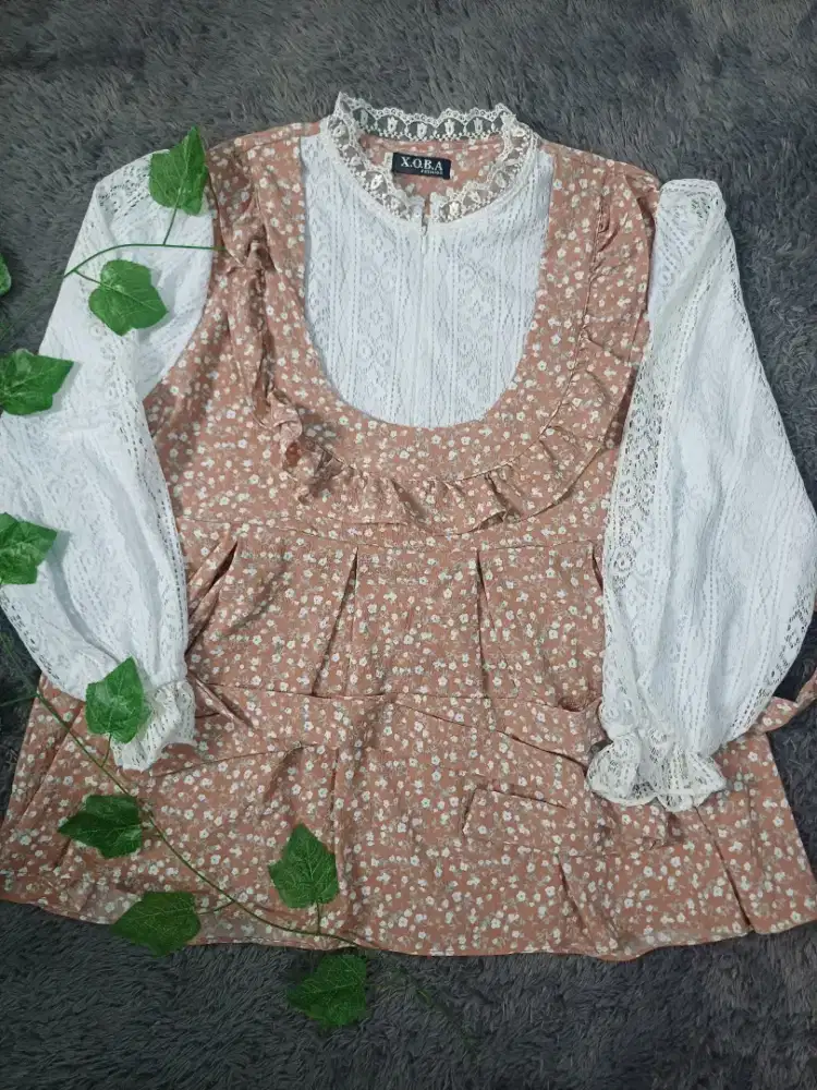PRELOVED BAJU HANI 1
