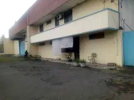 Gudang pinggir jl raya solo- byl 1km ke pintu tol