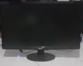 Led monitor 24 full HD merk ACER NORMAL