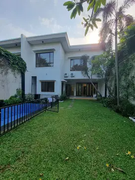 House For Rent (Inside Compound) Big Garden & Private Pool - Kemang, South Jakarta