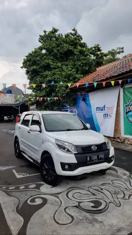 Daihatsu Terios X Extra Matic 2015 Dp 5 Juta Promo