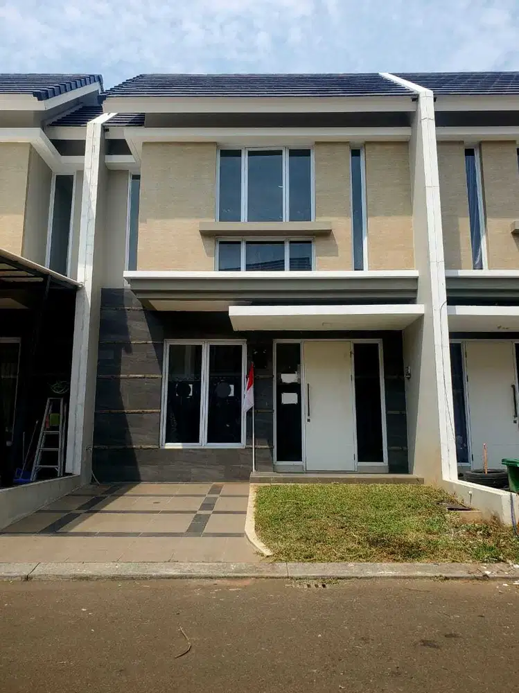 Dijual rumah siap huni d Citraland Cibubur Jawa Barat