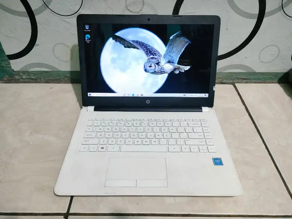 Laptop HP 14 -bs710tu -CELERON -8GB -500GB -SIAP PAKAI -MULUS