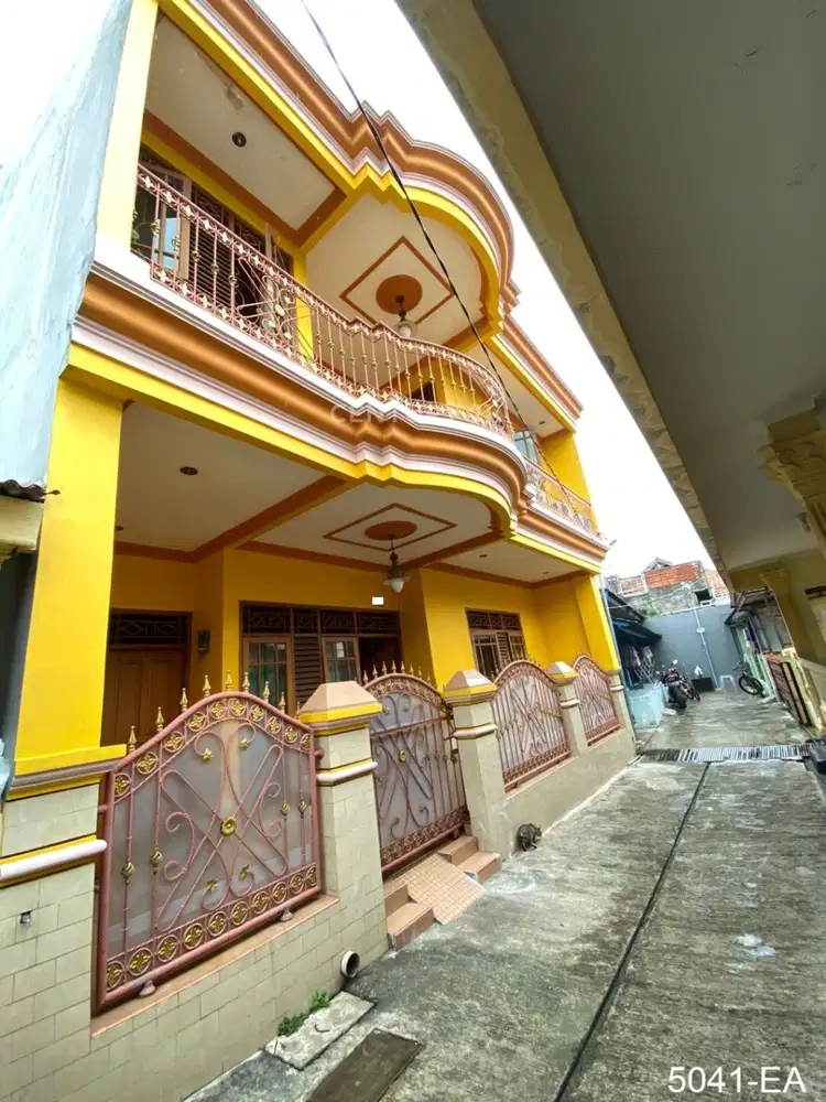 Dijual Rumah Bagus 2 Lantai Furnish 7 Kamar DI Ciledug