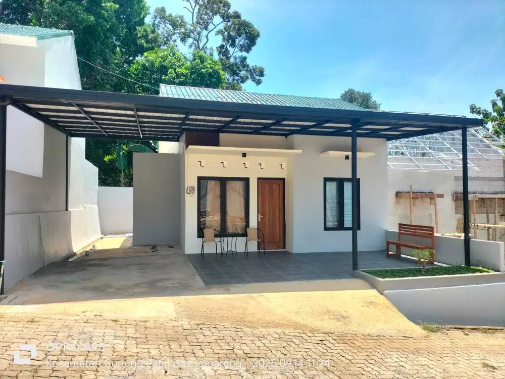 RUMAH 1 LANTAI DI PAKINTELAN LT 160M² LOKASI NYAMAN