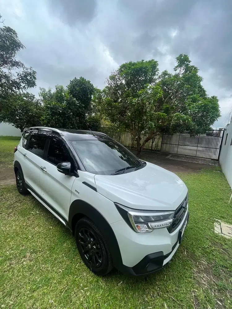 Suzuki XL 7 Alpha hybrid 2025 two tone
