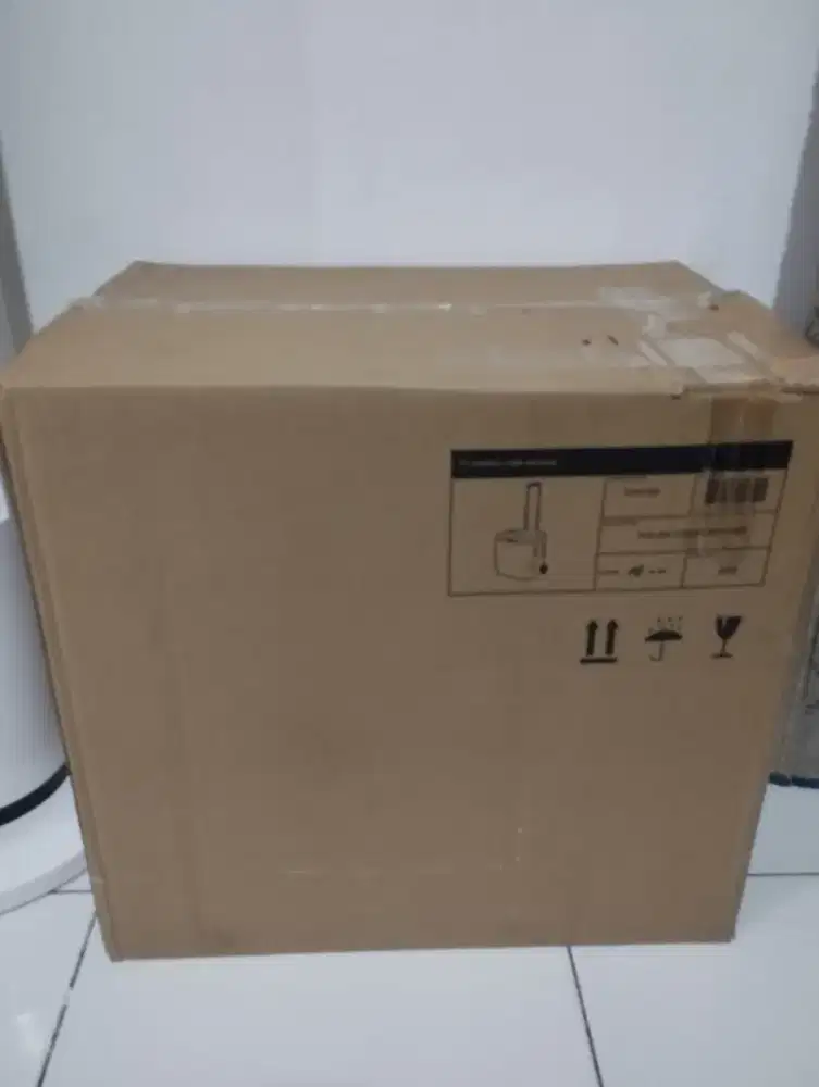Box pendingin dengan Roda