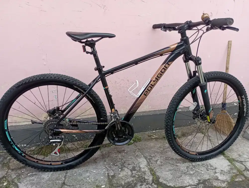 Polygon Premier 4 original