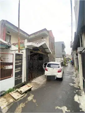 Rumah Kost Aktif Strategis di Jalan Peta Bandung