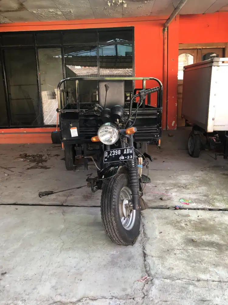 Motor Kaisar 2018