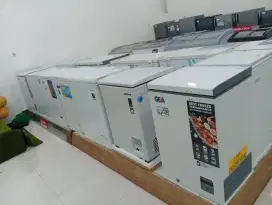 Ready Freezer box, mulai harga 1,6 jt.an ukuran 100 L sampai 1050 L