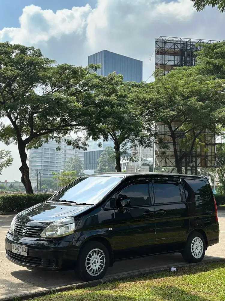 Nissan Serena Tahun 2007