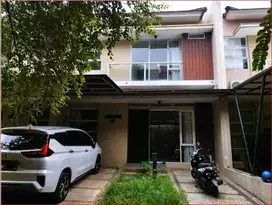 Jual rumah lokasi sekitar 1 km ke stasiun KRL pondok ranji Bintaro